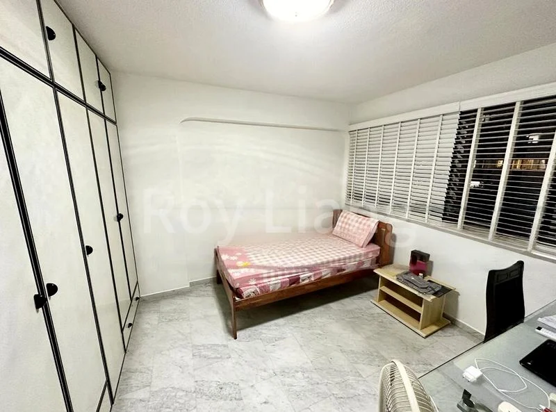 Common Room (HDB) for Rent in  164 Bishan Street 13 - Image 3