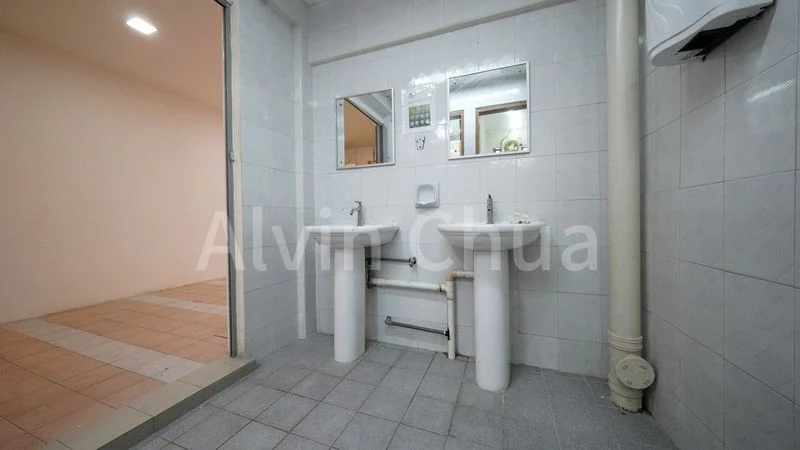 Shop / Shophouse for Rent in Kampong Glam Conservation Area - Image 9