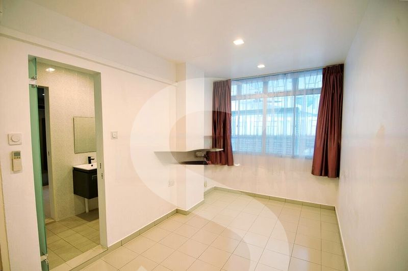 4 Bed Terraced House (Landed) for Sale in Cairnhill 16 - Image 2