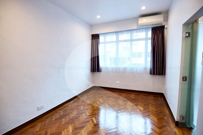 4 Bed Terraced House (Landed) for Sale in Cairnhill 16 - Image 10