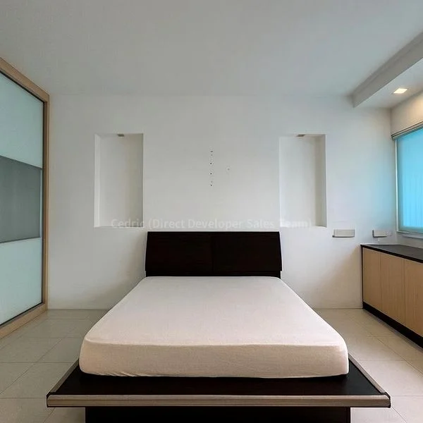 5 Room (5A) HDB for Sale in  184 Pasir Ris Street 11 - Image 2