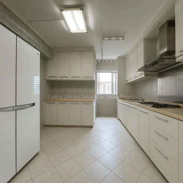 5 Room (5A) HDB for Sale in  184 Pasir Ris Street 11 - Image 10