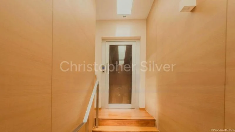 5 Bed Bungalow (Landed) for Sale in  Michaels' Residences - Image 9