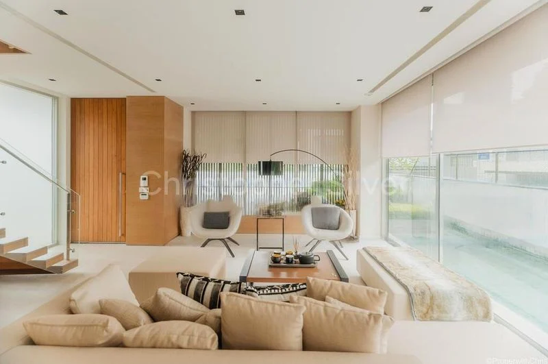 5 Bed Bungalow (Landed) for Sale in  Michaels' Residences - Image 1
