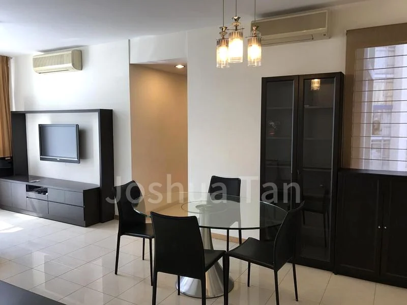 3 Bed Condo for Rent in  The Lakeshore - Image 1