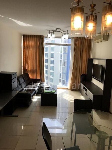 3 Bed Condo for Rent in  The Lakeshore - Image 2