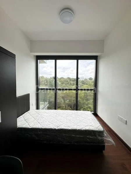 Common Room (Condo) for Rent in  Normanton Park - Image 4