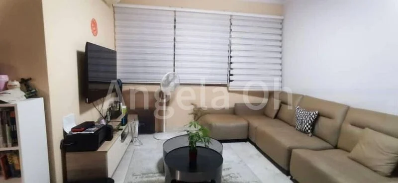 7 Bed Semi-Detached House (Landed) for Sale in  Springleaf Garden Estate - Image 6