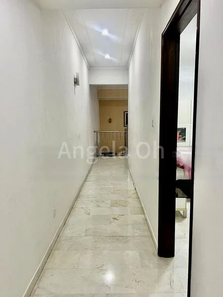 7 Bed Semi-Detached House (Landed) for Sale in  Springleaf Garden Estate - Image 12