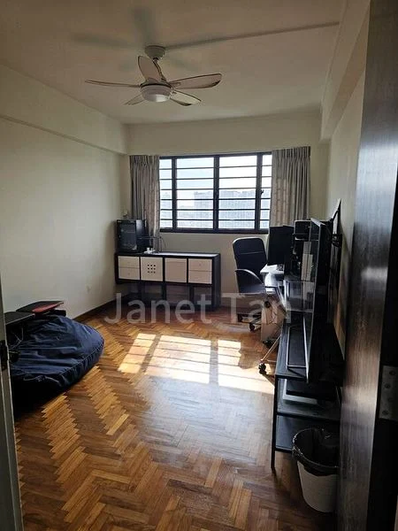 5 Room (5I) HDB for Rent in 104 Bedok Reservoir Road - Image 12