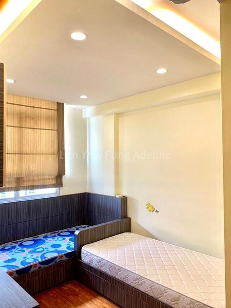 3 Bed Condo for Rent in  The Lakeshore - Image 1