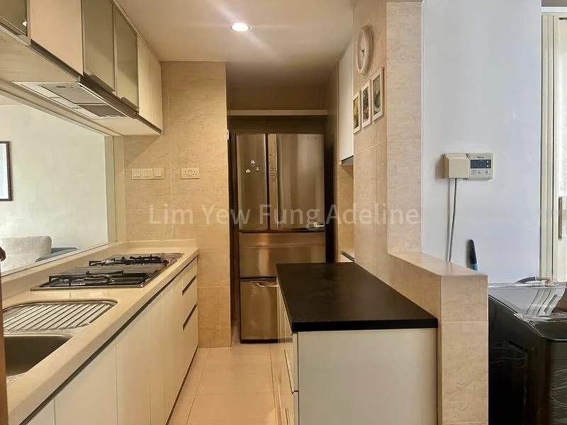 3 Bed Condo for Rent in  The Lakeshore - Image 8