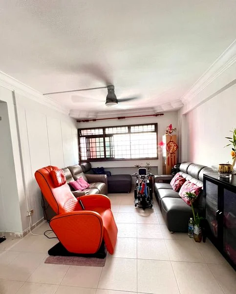 Common Room (HDB) for Rent in  279 Toh Guan Road - Image 3