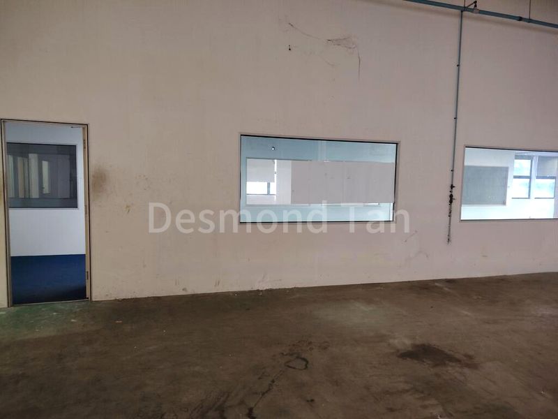 Factory / Workshop (B2) for Rent: 38 Loyang Drive - Image 2