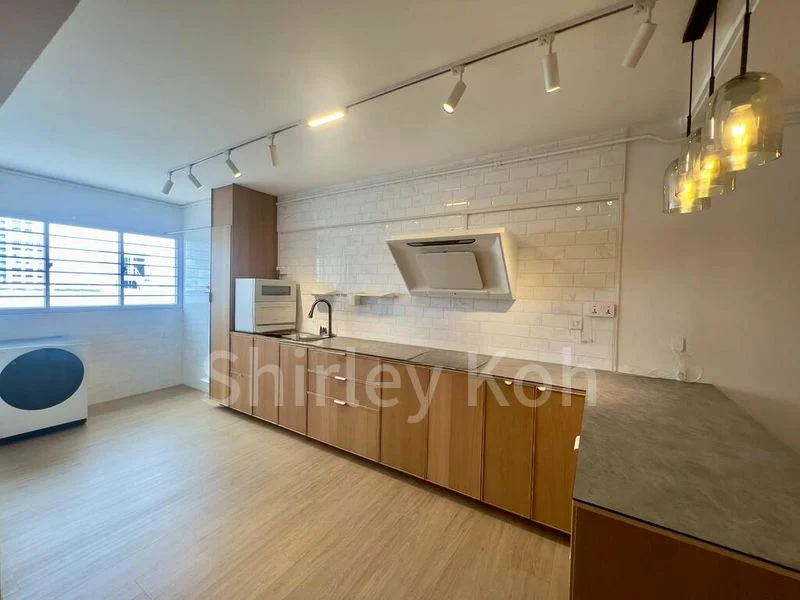 5 Room (5I) HDB for Rent in 142 Bishan Street 12 - Image 14