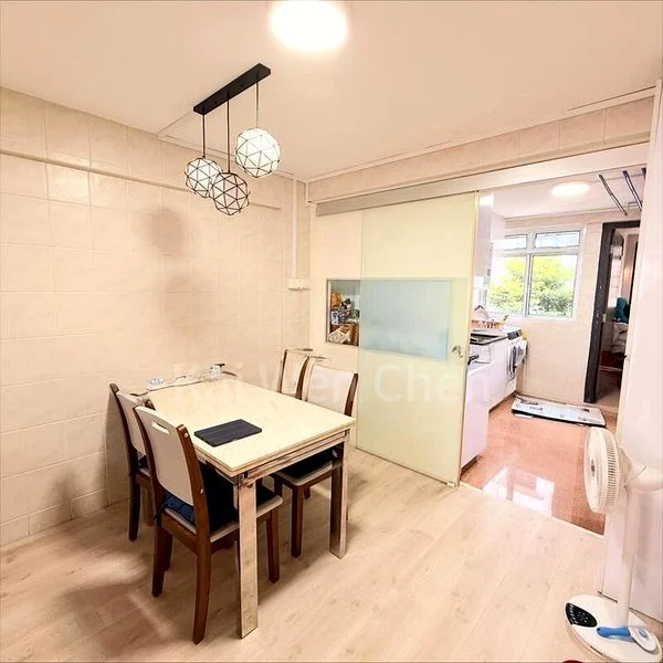 3 Room (3I) HDB for Sale in  114 Lorong 1 Toa Payoh - Image 13