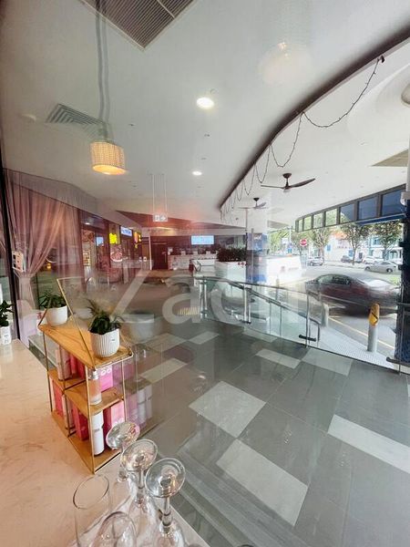 Shop / Shophouse for Rent: City Gate - Image 10
