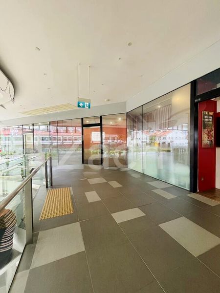 Shop / Shophouse for Rent: City Gate - Image 1