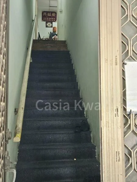 Shop / Shophouse for Rent: Bedok Road - Image 2