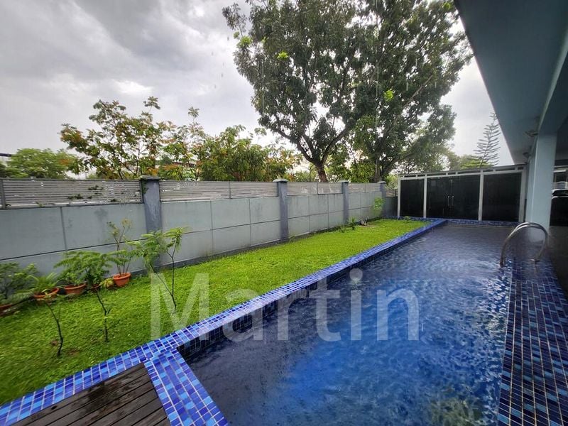 7 Bed Corner Terrace (Landed) for Sale in Golden Hill Estate - Image 16