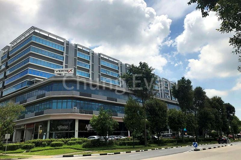 Light Industrial (B1) for Rent: Vertex - 1, 2, 3, 4, 5, 6, 7, 8, 9, 10, 11, 12, 13, - Image 1