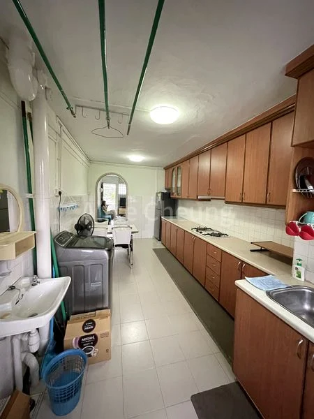 3 Room (3NG) HDB for Rent in  422 Ang Mo Kio Avenue 3 - Image 1