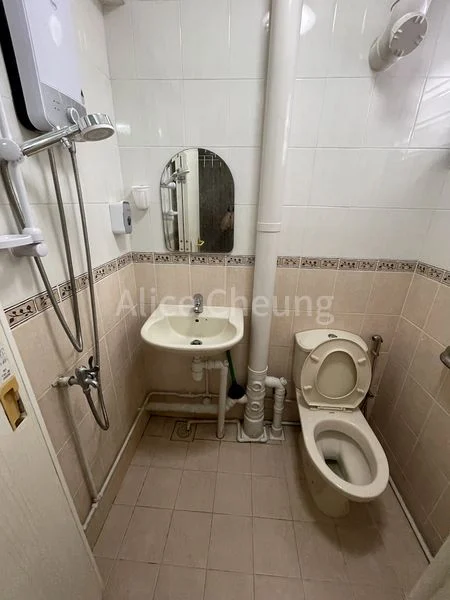 3 Room (3NG) HDB for Rent in  422 Ang Mo Kio Avenue 3 - Image 4