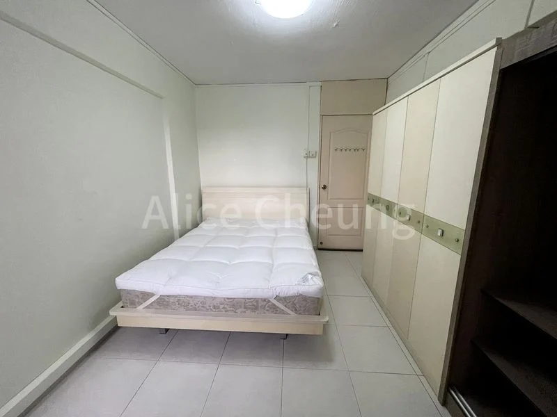 3 Room (3NG) HDB for Rent in  422 Ang Mo Kio Avenue 3 - Image 2