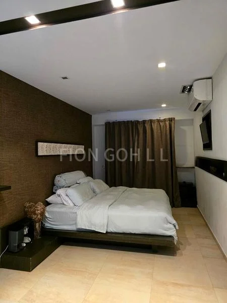 Executive HDB for Sale in  315B Anchorvale Road - Image 9