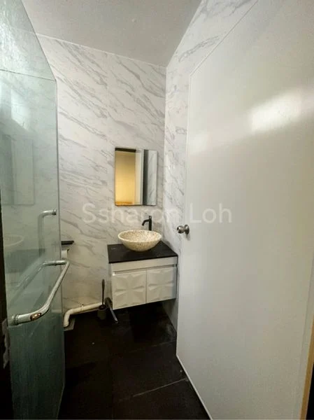Master Room (Condo) for Rent in Tembeling Lodge - Image 12