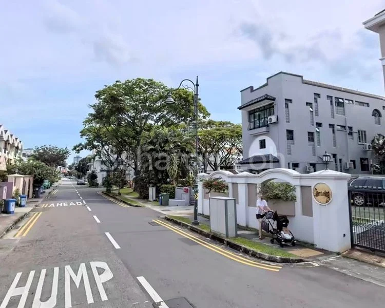 Master Room (Condo) for Rent in Tembeling Lodge - Image 7