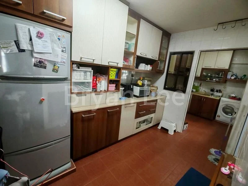 5 Room (5I) HDB for Rent in  683A Choa Chu Kang Crescent - Image 5