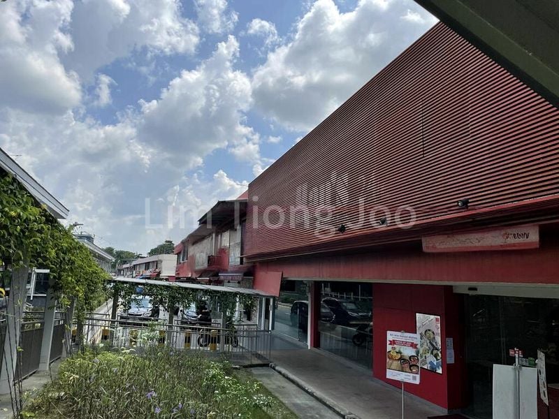 6 Bed Semi-Detached House (Landed) for Sale in Springleaf Garden Estate - Image 9