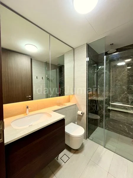 2 Bed Condo for Rent in  Pasir Ris Drive 8 - Image 12