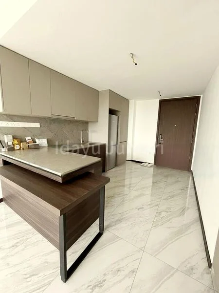 2 Bed Condo for Rent in  Pasir Ris Drive 8 - Image 3