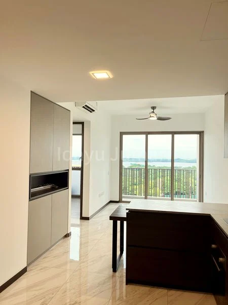 2 Bed Condo for Rent in  Pasir Ris Drive 8 - Image 6