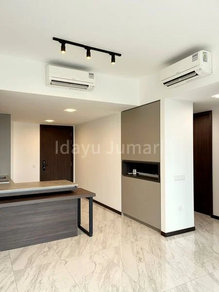 2 Bed Condo for Rent in  Pasir Ris Drive 8 - Image 13