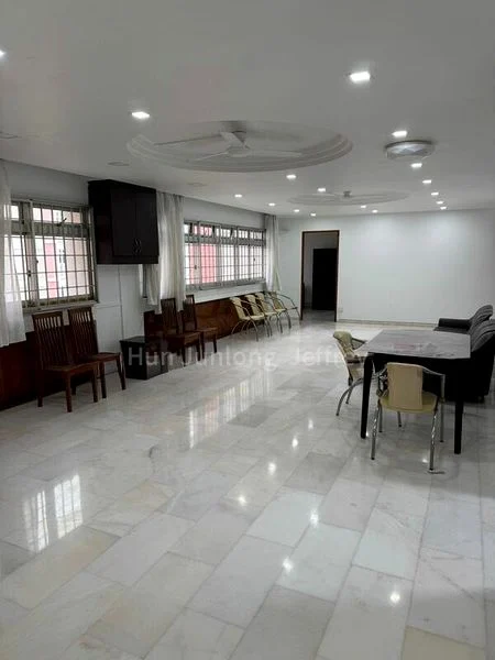 Executive HDB for Rent in  558 Choa Chu Kang North 6 - Image 5