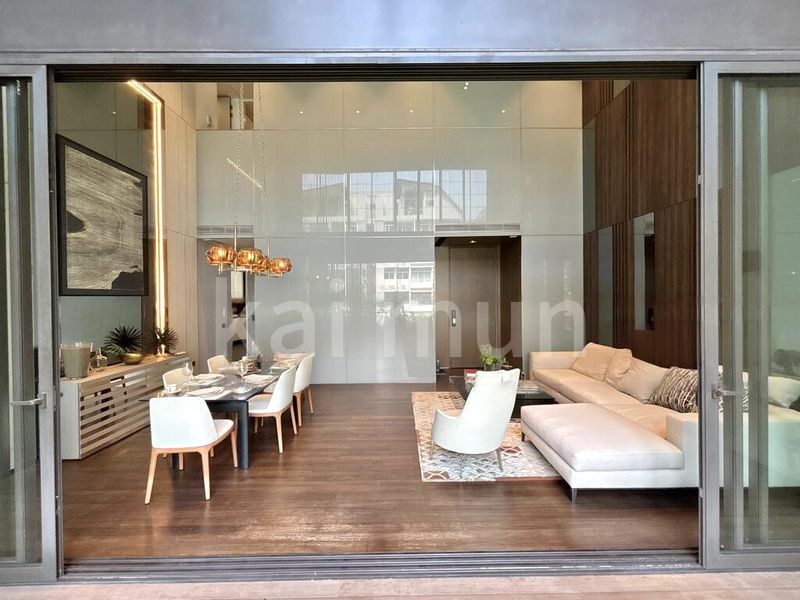 2 Bed Condo for Rent in  Lloyd Sixtyfive - Image 6