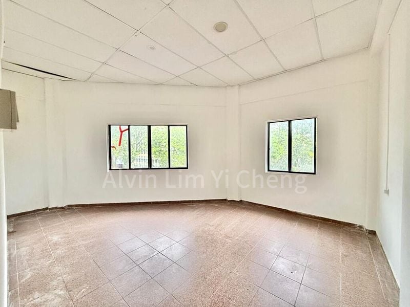 3 Bed Walk-up Apartment (Condo) for Sale in  Serangoon Road - Image 1