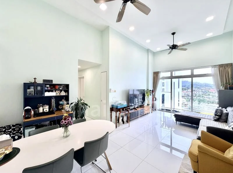 3 Bed Condo for Sale in The Cascadia - Image 4