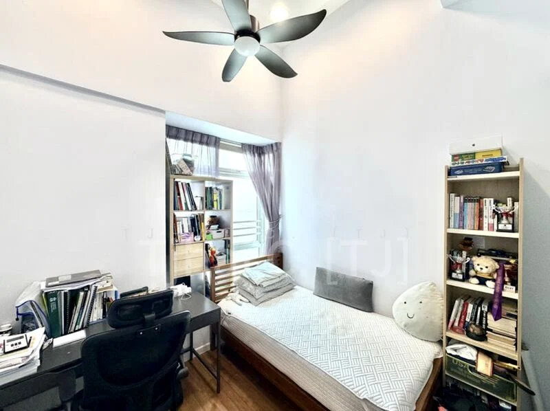 3 Bed Condo for Sale in The Cascadia - Image 11