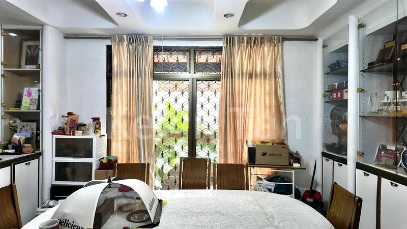 5 Bed Semi-Detached House (Landed) for Sale in Sennett Estate - Image 9