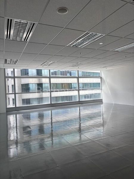 Office for Rent: Samsung Hub - Image 5