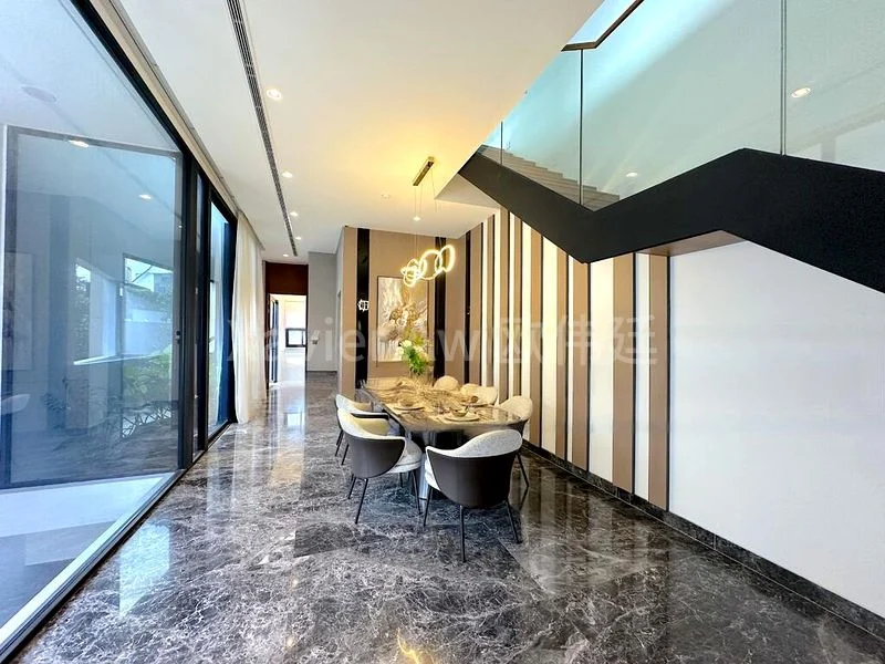 5 Bed Corner Terrace (Landed) for Sale in  Whitley Road - Image 3