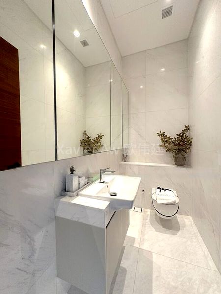 5 Bed Corner Terrace (Landed) for Sale in  Whitley Road - Image 11