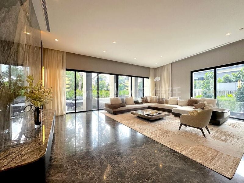 5 Bed Corner Terrace (Landed) for Sale in  Whitley Road - Image 2