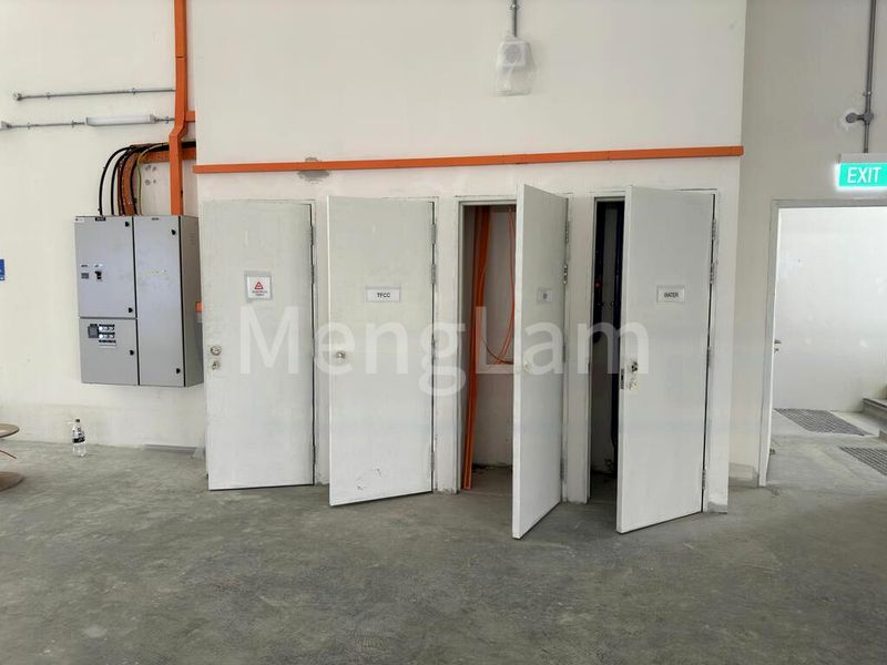 Factory / Workshop (B2) for Rent: Second Chin Bee Road - Image 2