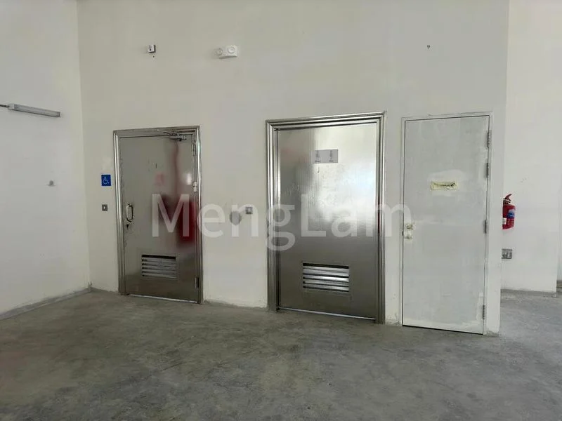Factory / Workshop (B2) for Rent: Second Chin Bee Road - Image 1
