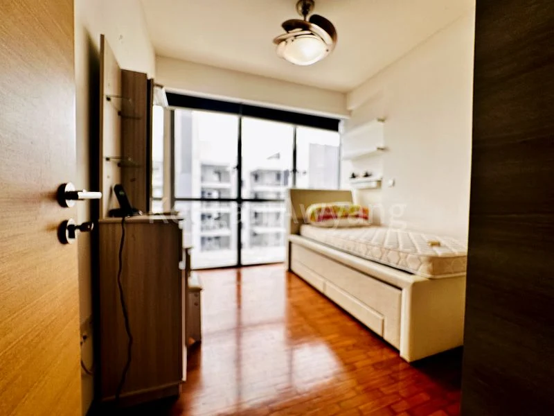 2 Bed Condo for Sale in  The Shore Residences - Image 1